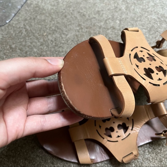 Tory Burch Sandals - Picture 4 of 8